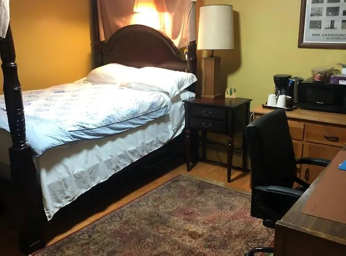A Secluded Bedroom With A Private Full Bathroom *